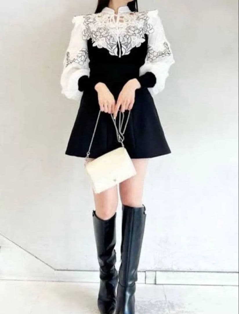 【完売レア】レースカラーニットプルオーバー SNIDEL