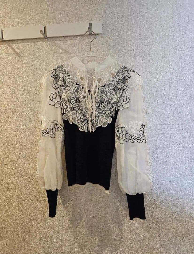 【完売レア】レースカラーニットプルオーバー SNIDEL