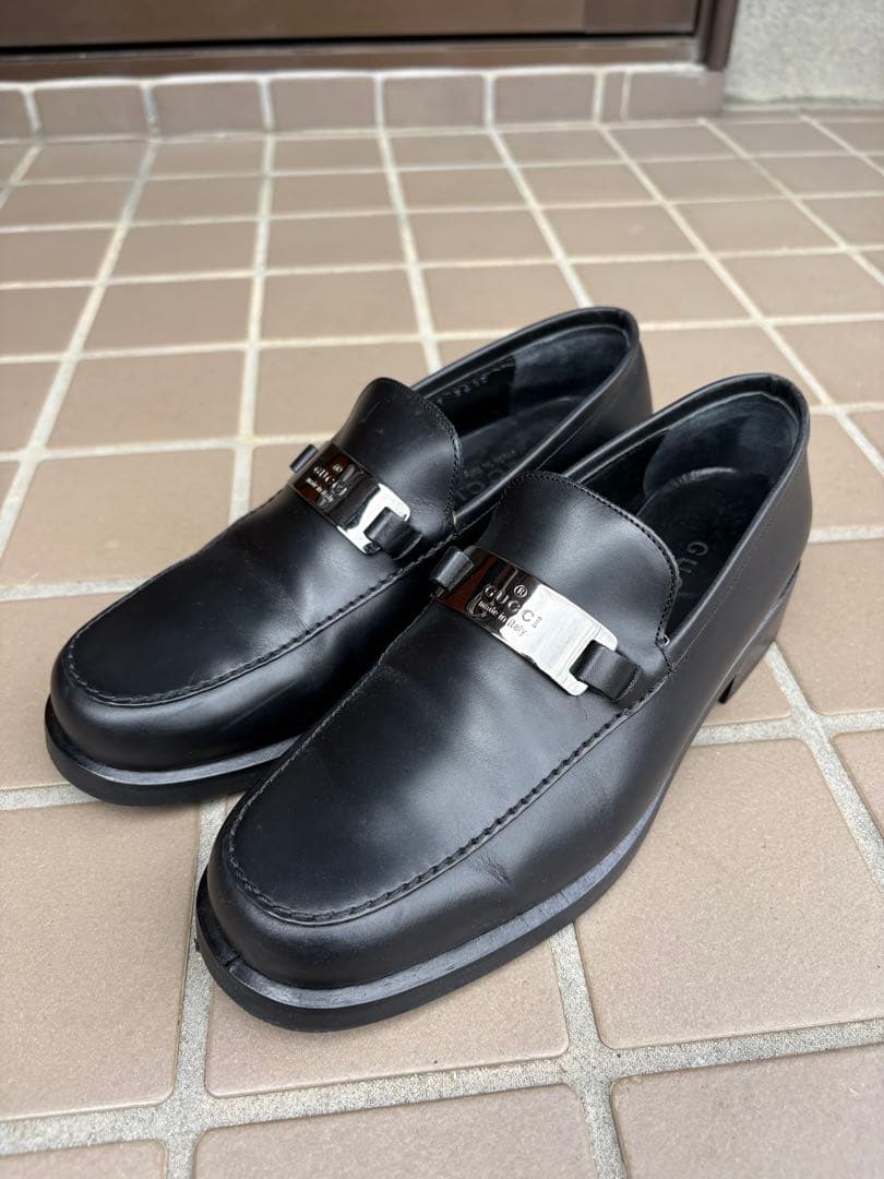 【GUCCI】グッチブラックレザー ローファー革靴　23,5