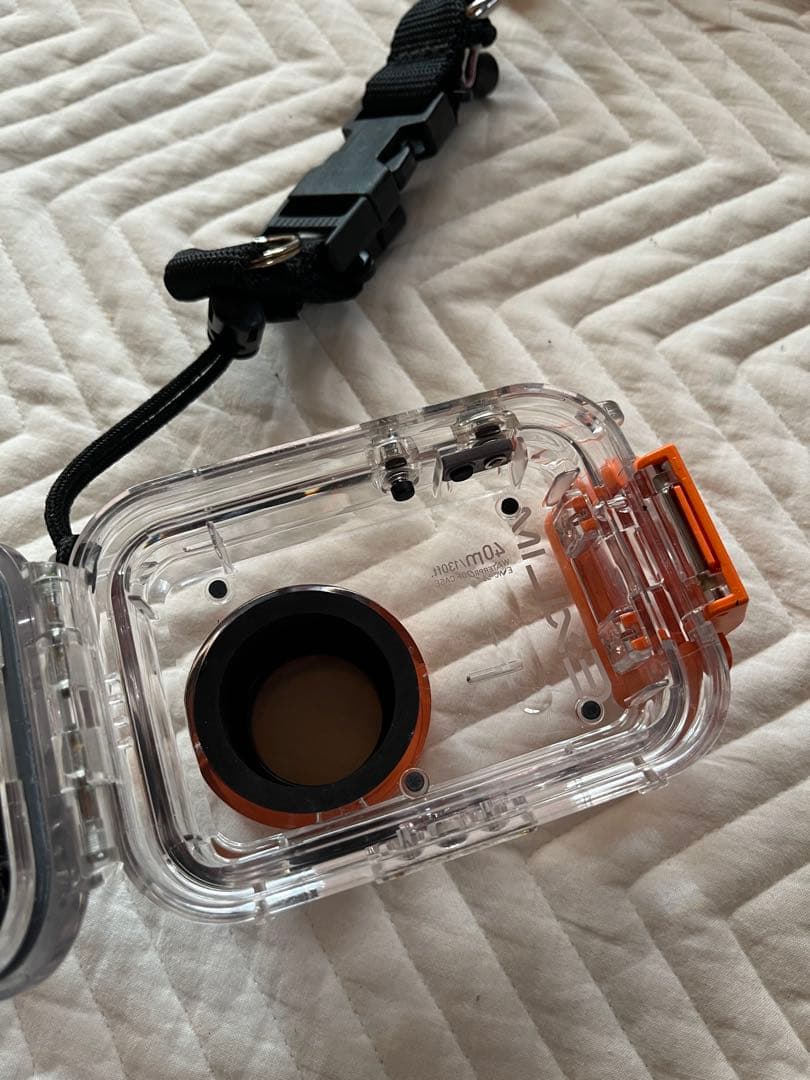 CASIO EXILIM EX-Z55と専用防水ケース