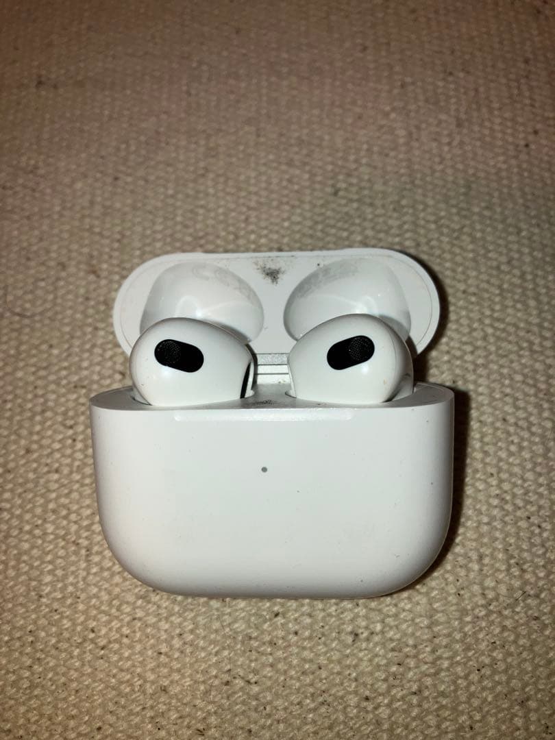 AirPods 第3世代　中古本体のみ