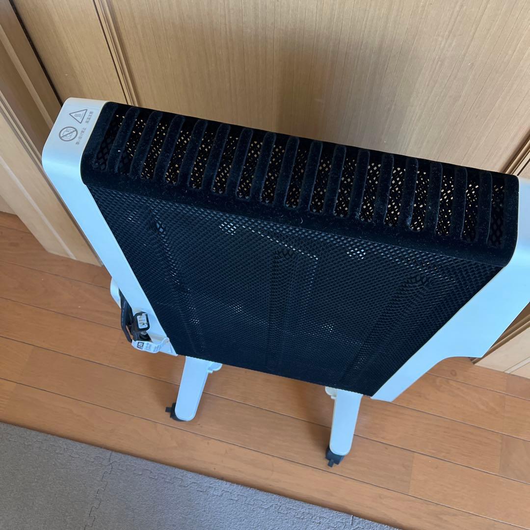 【美品】ｓｉｒｏｃａ　遠赤軽量ヒーターかるポカ　ホワイト　SN-M451(W)