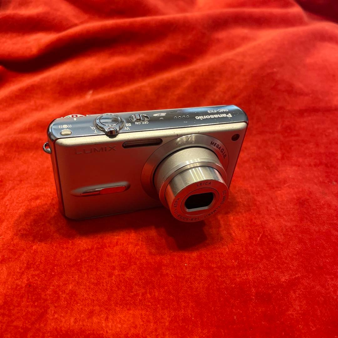 オールドデジカメ Panasonic LUMIX DMC-FX8 動作確認済