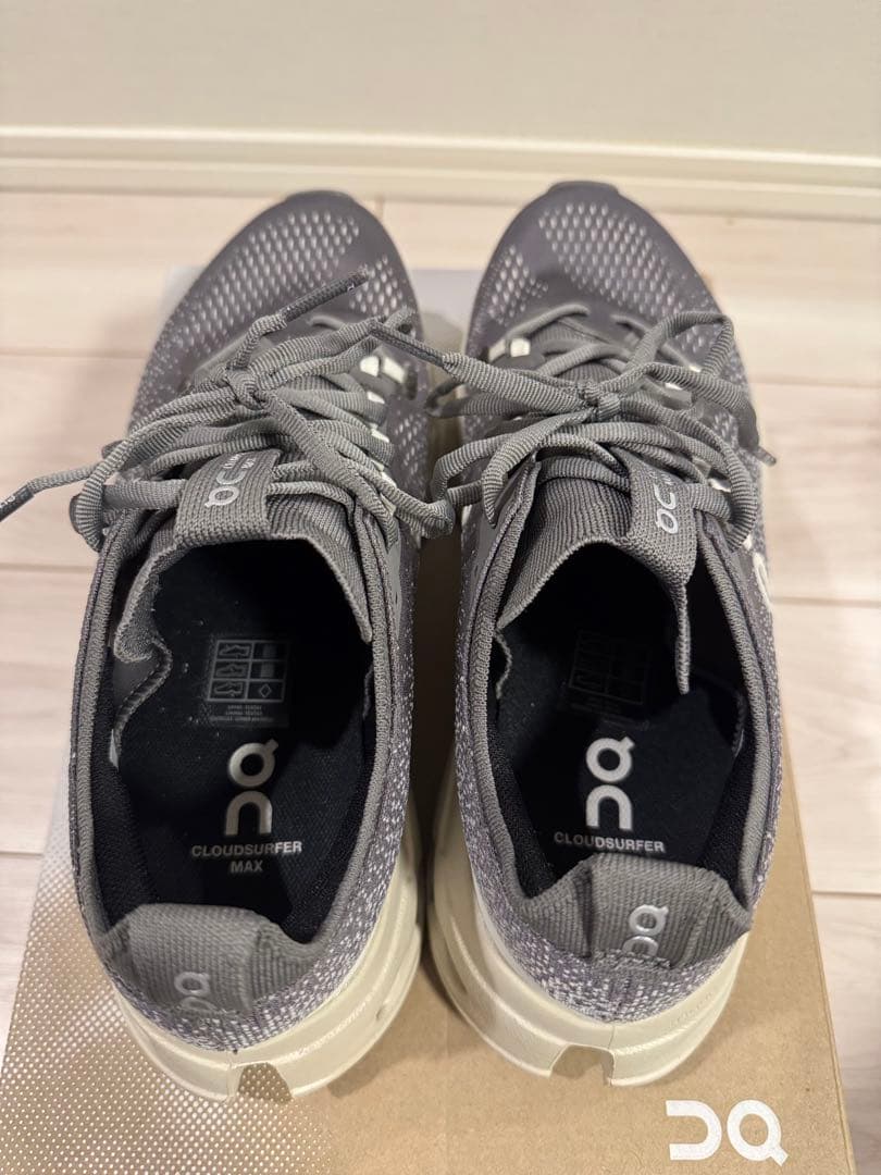 t*i様 On Cloudsurfer Max Asphalt/Ice US8