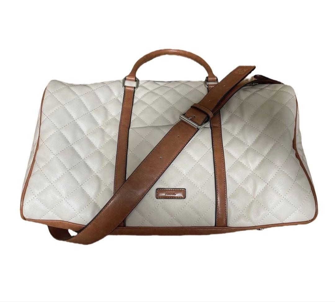 AMAIL キルティングボストンバッグ アイボリー　旅行用