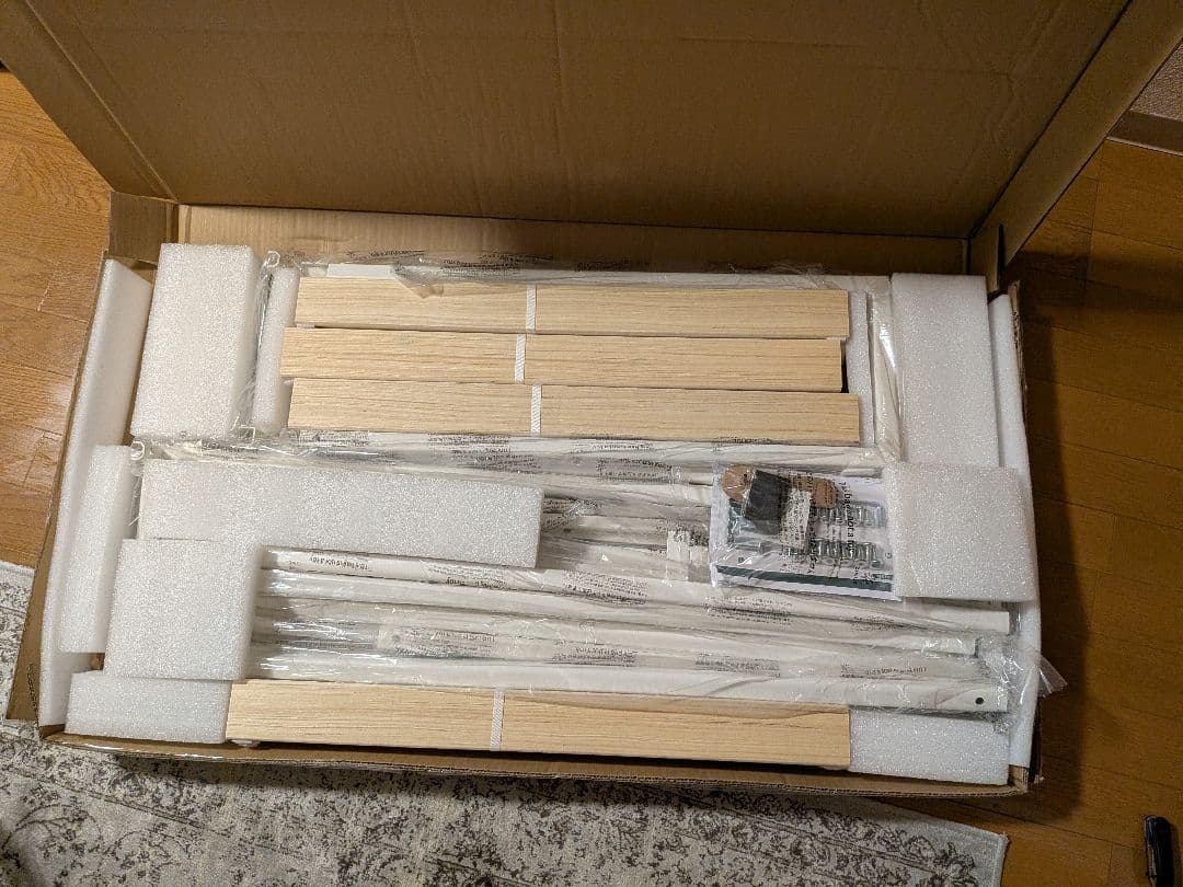 ZINUS メタル ベッドフレーム ダブル