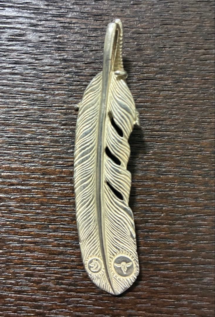 タディ&キング 爪SVフェザーGP ウルフ Lサイズ 左向き