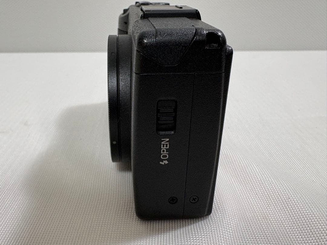 RICOH GR DIGITALIII＋ケースGC-3＋レンズGW-2 GH-2