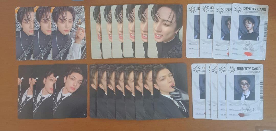 &TEAM トレカ110枚+ステッカー付き