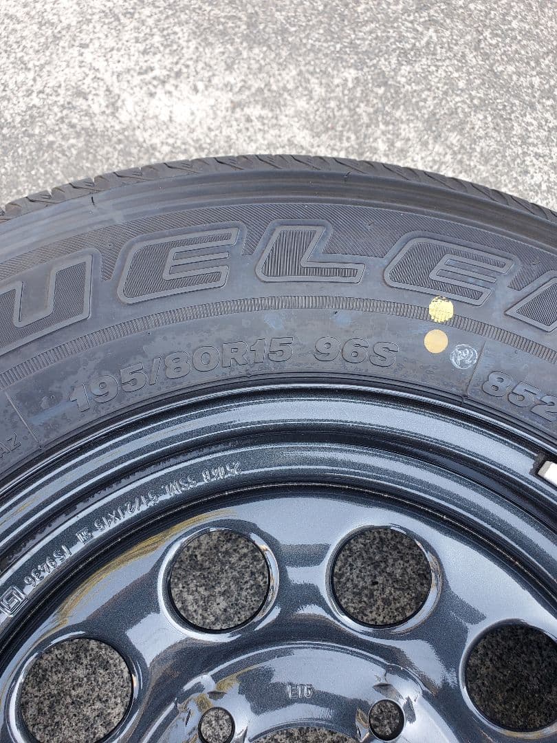 ジムニー　ノマド　スペアタイヤ　新車外し　カバー付き