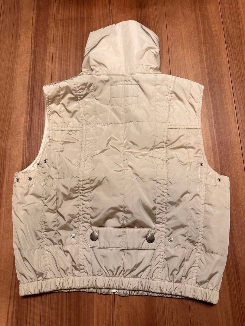 ⭐︎Mimi⭐︎BURBERRYベージュ ベスト⭐︎美品⭐︎