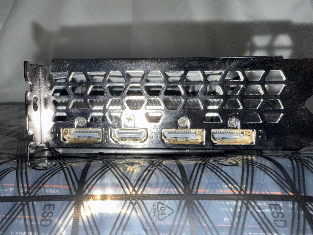 【動作未確認】GIGABYTE GeForce RTX 2060 Super