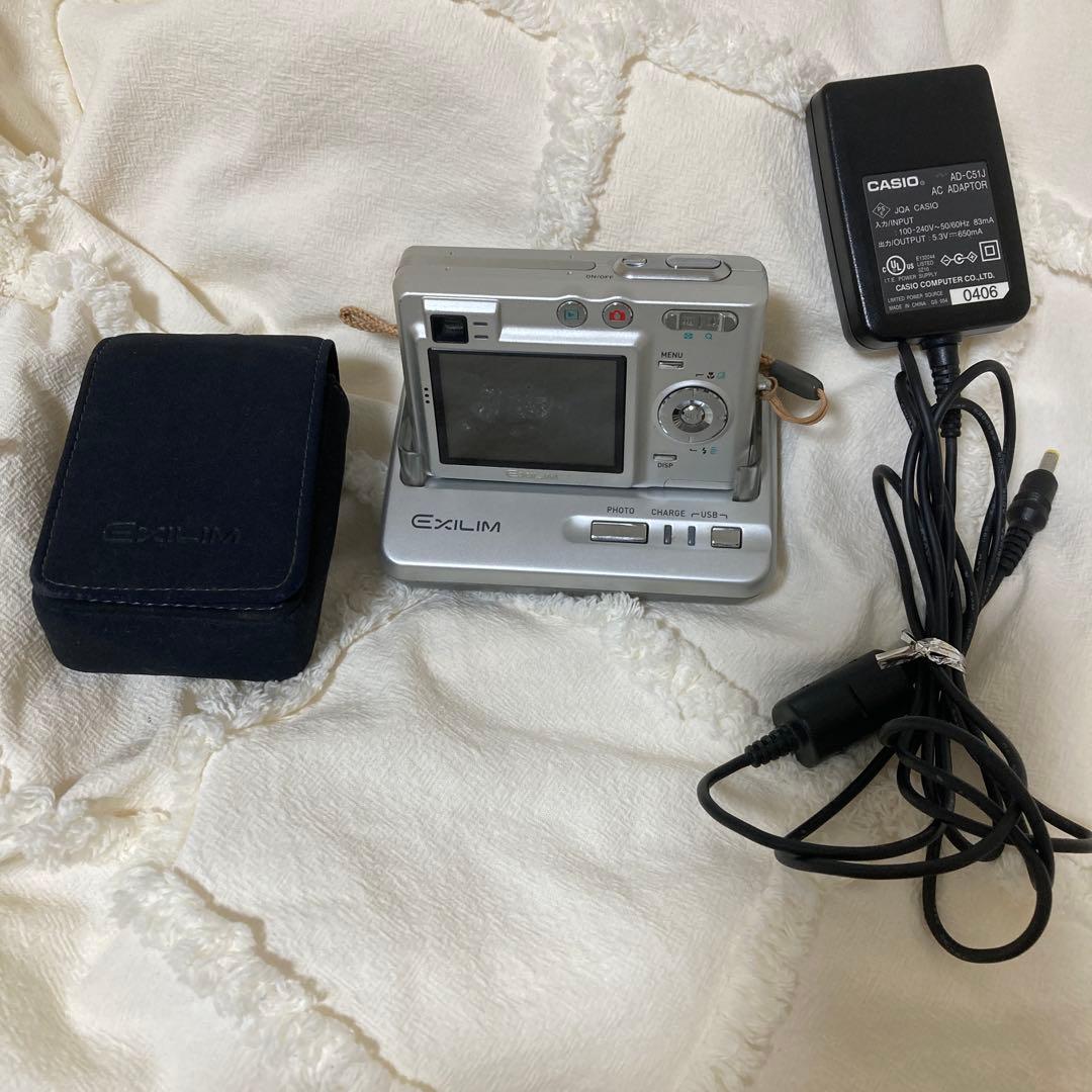 CASIO EXILIM EX-Z40 デジタルカメラ 充電スタンド ケース