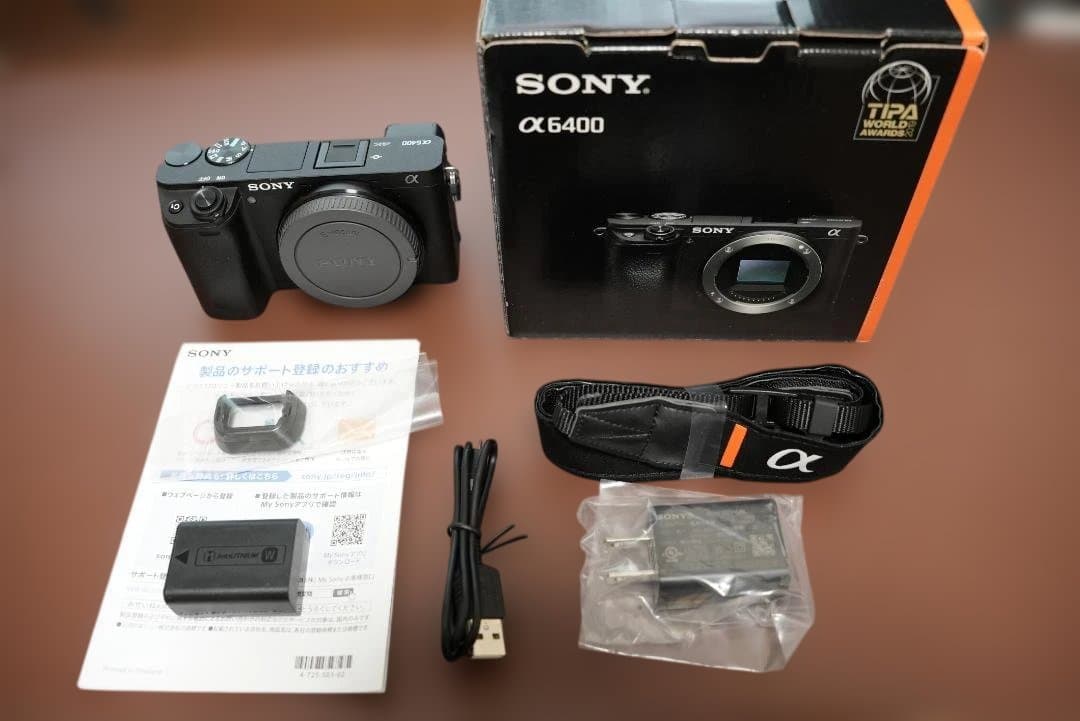 SONY α6400 ミラーレスカメラ（シャッター数約 66枚）