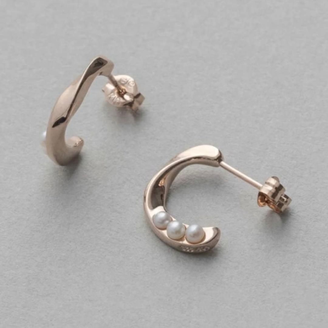 ete パール ツイスト フープ ピアス