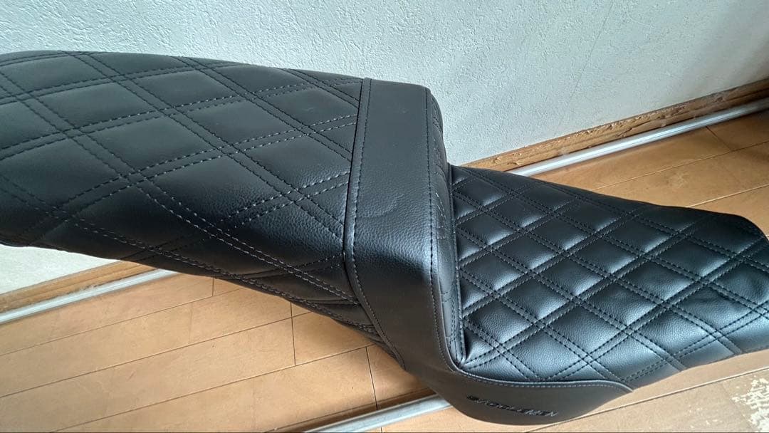 サドルマン　シート