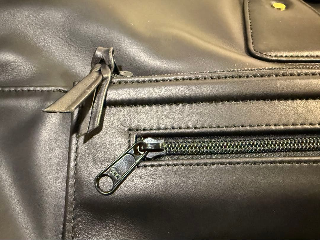 吉田カバン牛革ガーメントバック