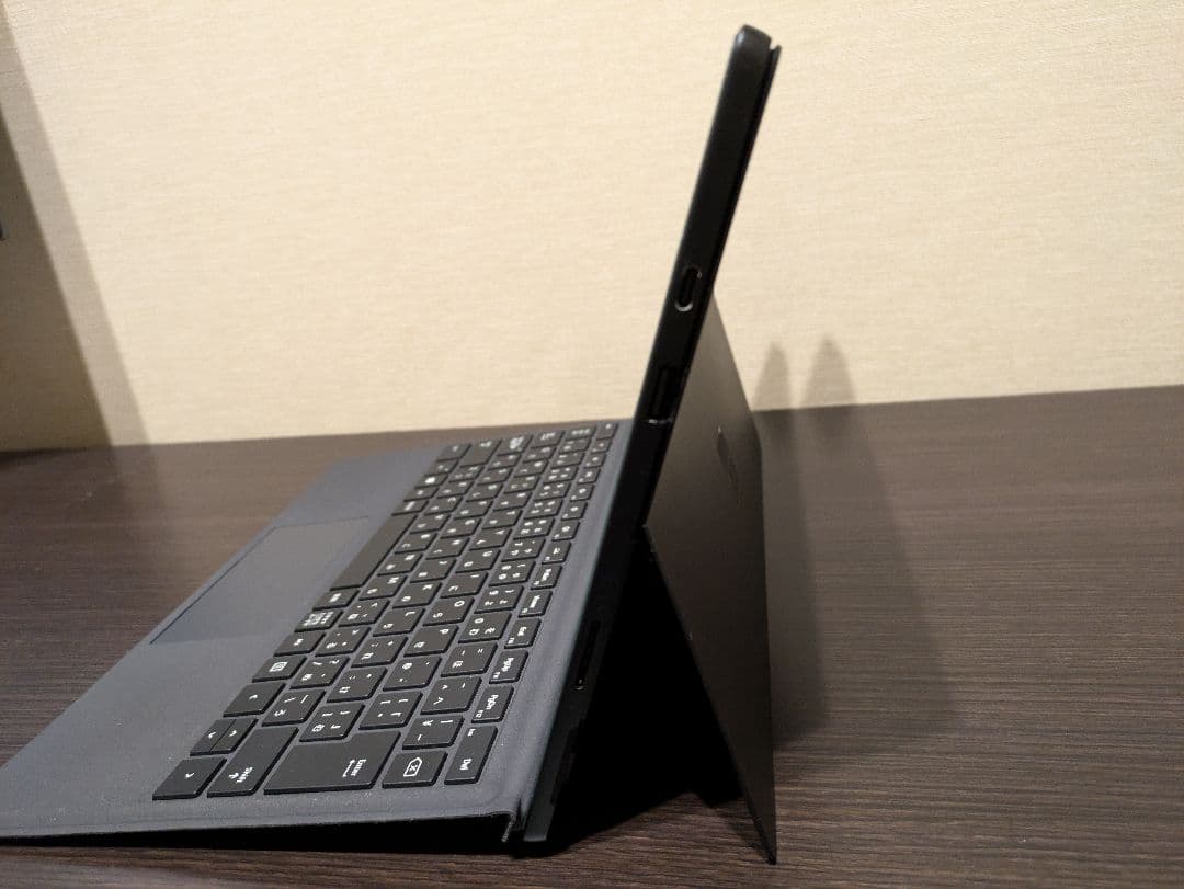安*ル様 SurfacePro7