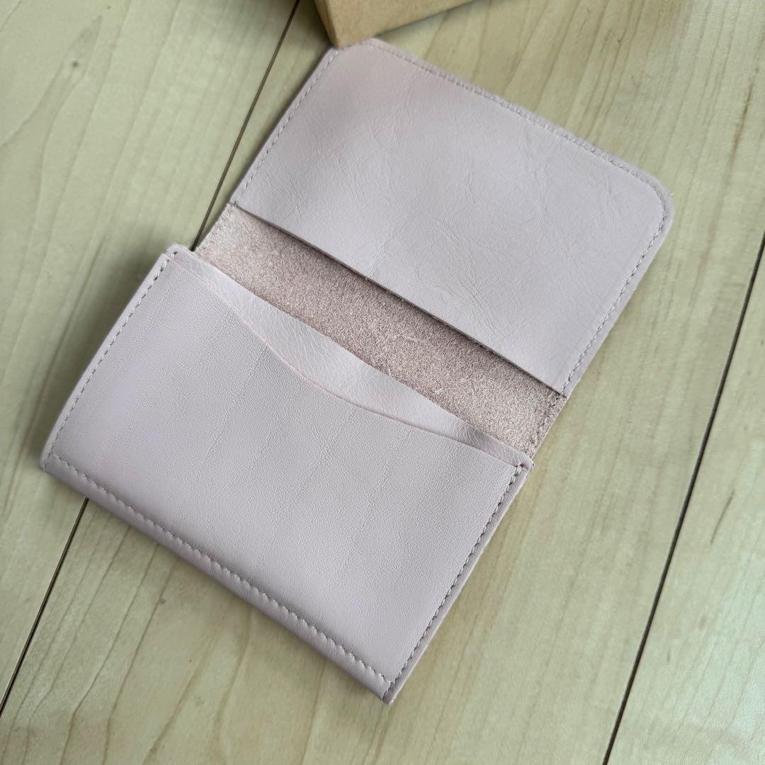 【新品未使用・レア色】IL BISONTE 名刺入れ ピンク VACCHETTA