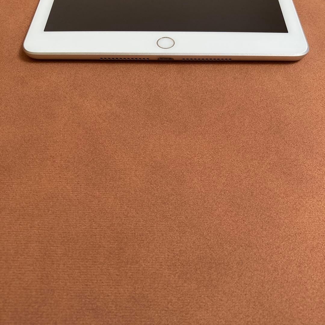 9932 電池最良好 iPad5 第5世代 32GB WIFIモデル