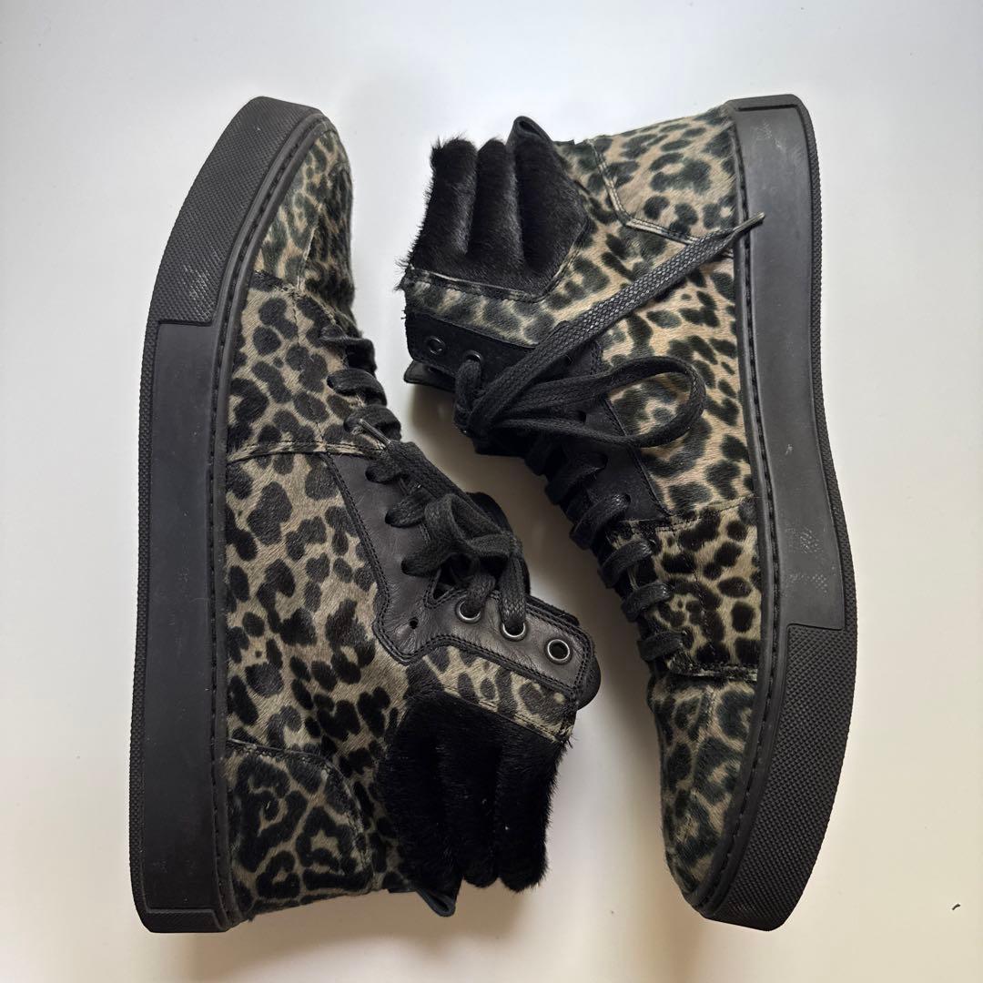 YSL イブサンローランヒョウ柄 ハイカットスニーカー