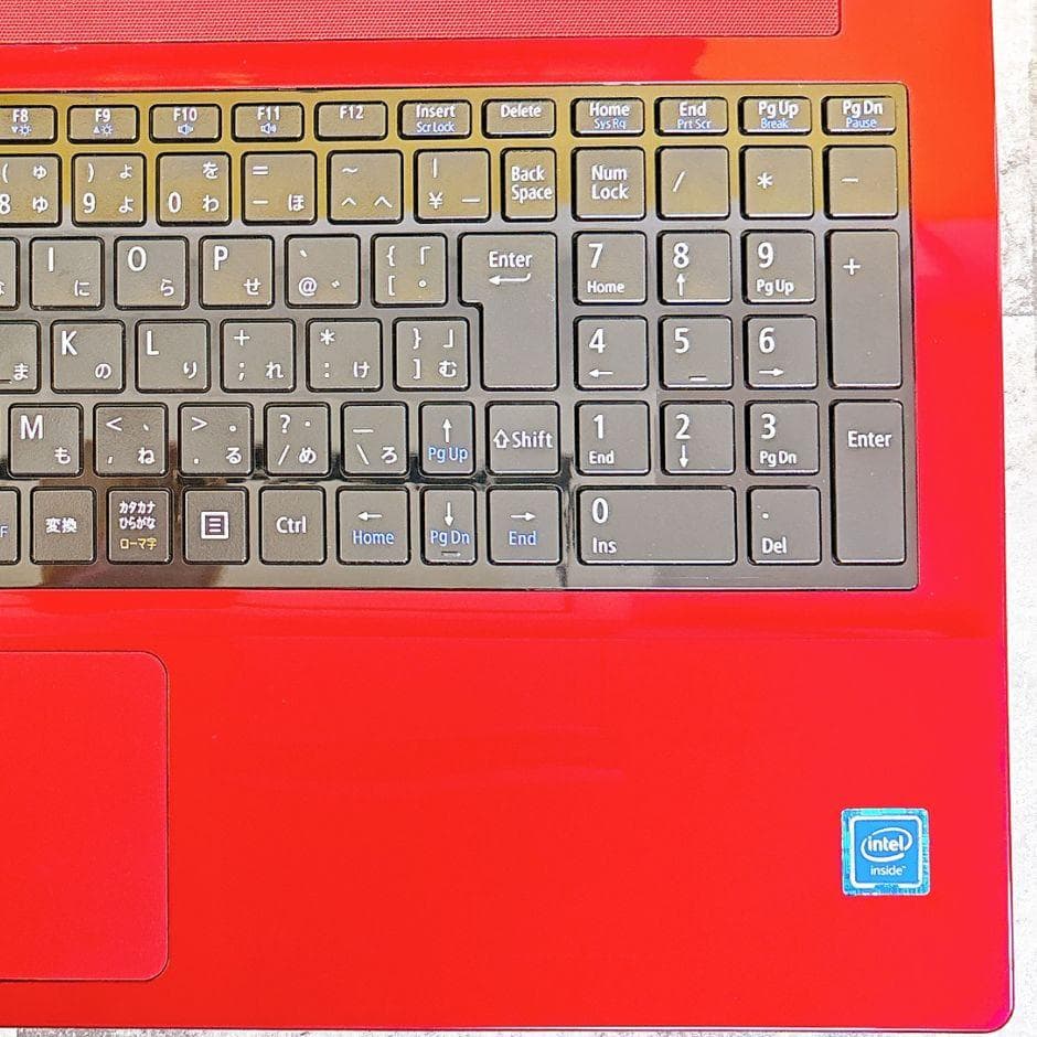 かわいい赤❣SSD搭載で快適✨Win11薄型カメラ付きノートパソコン 仕事や趣味