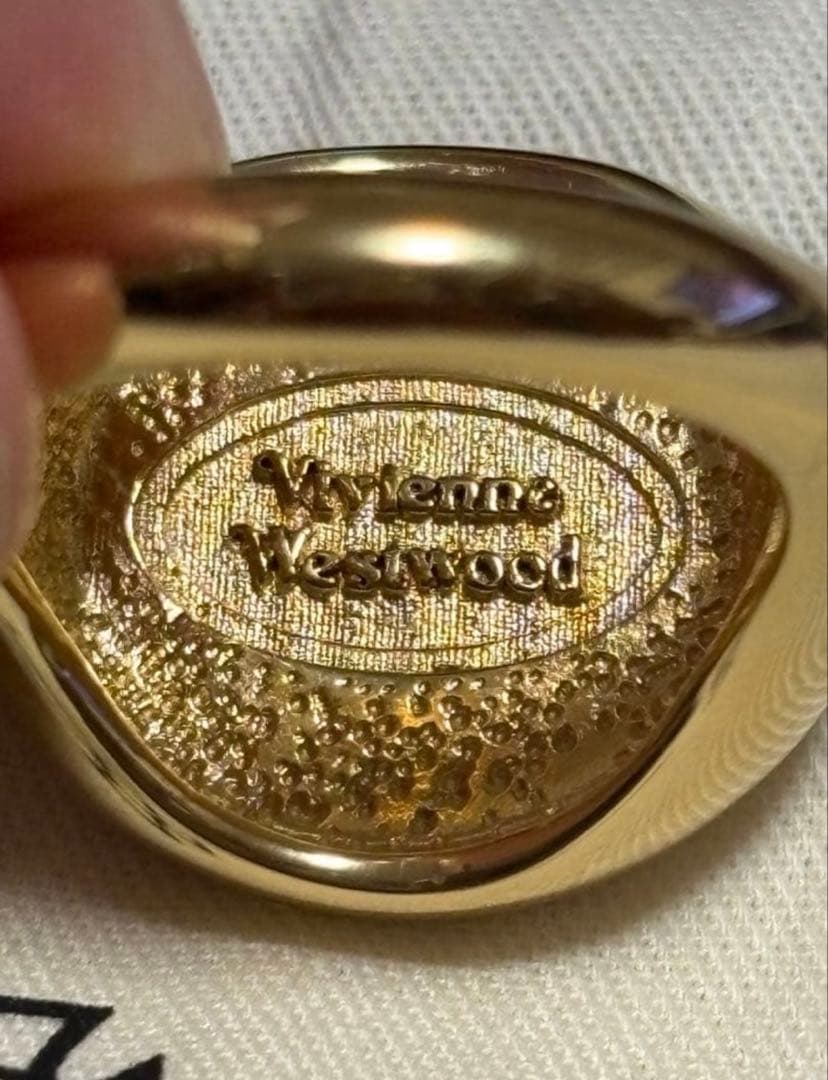 ヴィヴィアンウエストウッド　エナメルオーブボタンリング　レッドSサイズ新品未使用