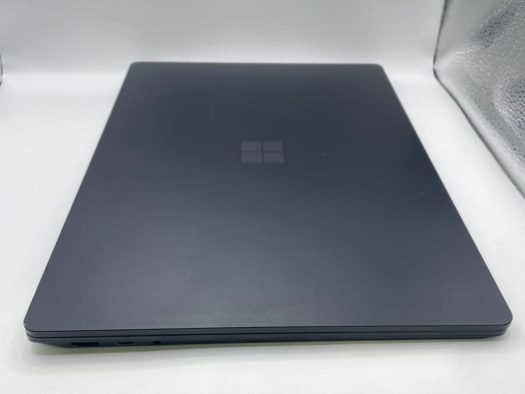 Surface Laptop 4 i7 (16GB / 256GB)中古品