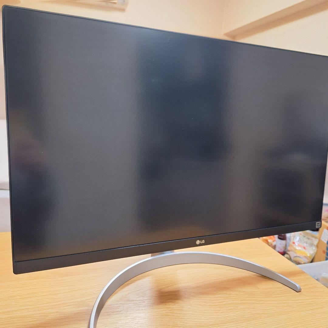 美品 LG 27UP650 UHD Monitor 27型 4Kモニター