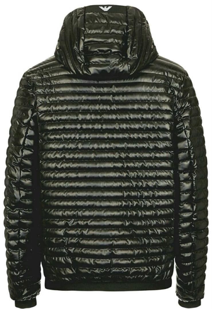 【新品タグ付き】アルマーニダウンジャケットサイズ54