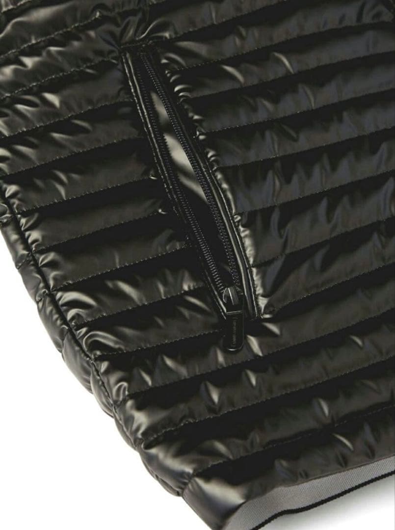 【新品タグ付き】アルマーニダウンジャケットサイズ54