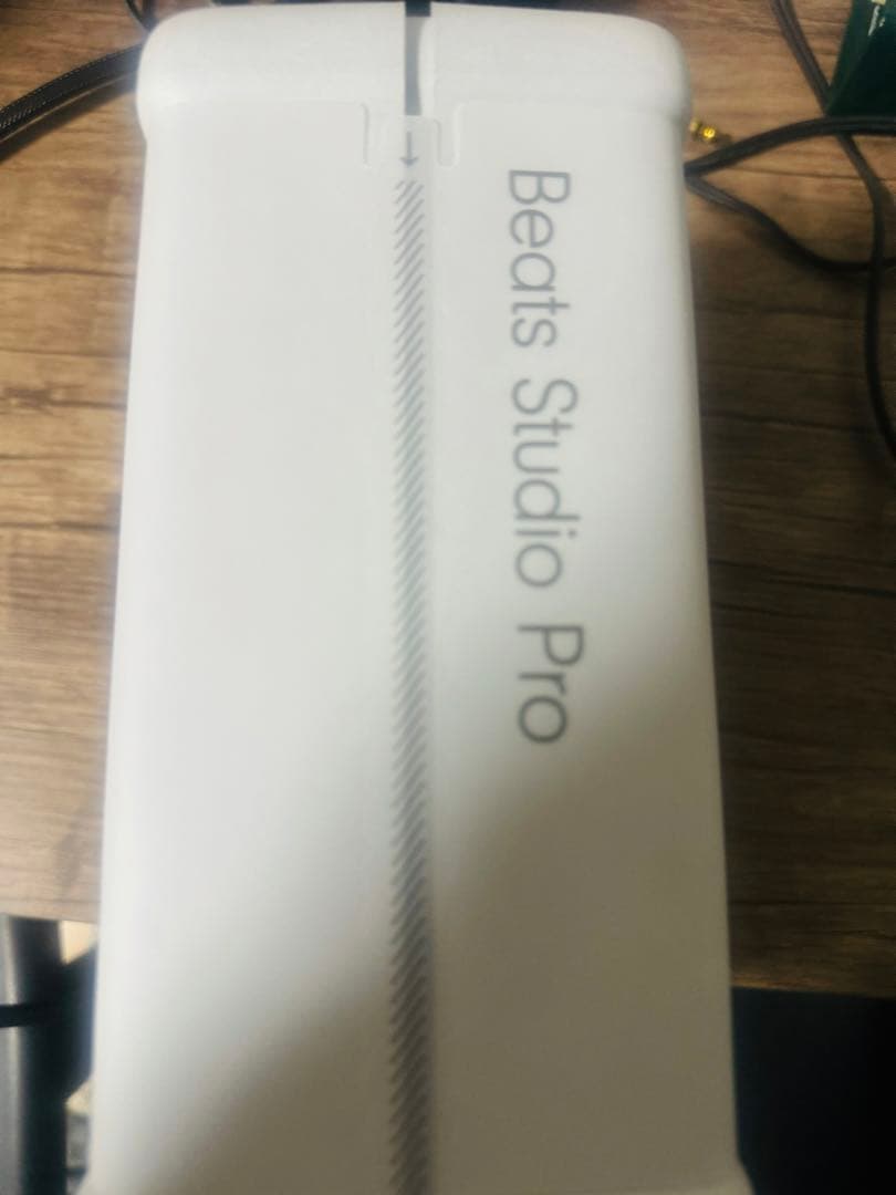 新品！未使用 Beats Studio Pro ブラック