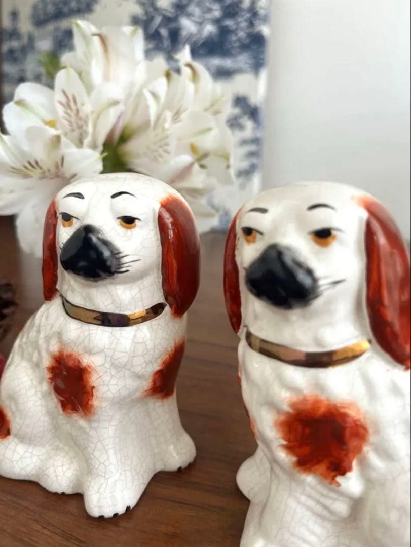 英国ヴィンテージ ♤ 小さなスタッフォードシャー・ドッグ