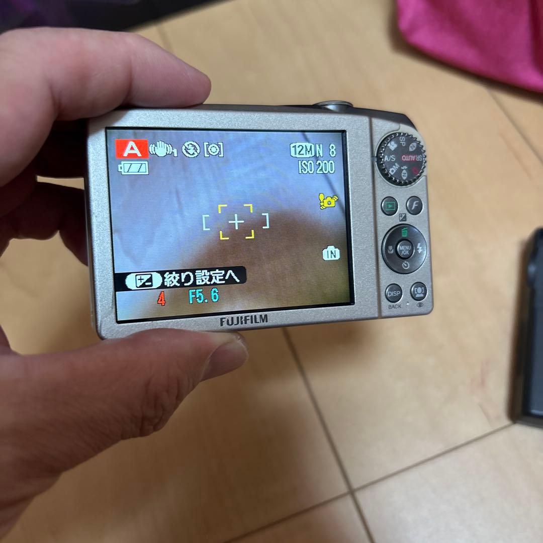 Fujifilm FinePix F60fd 12.0メガピクセル