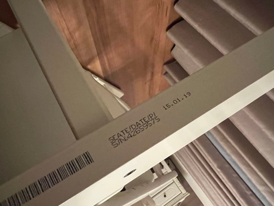 ストッケ　トリップトラップ　ホワイト