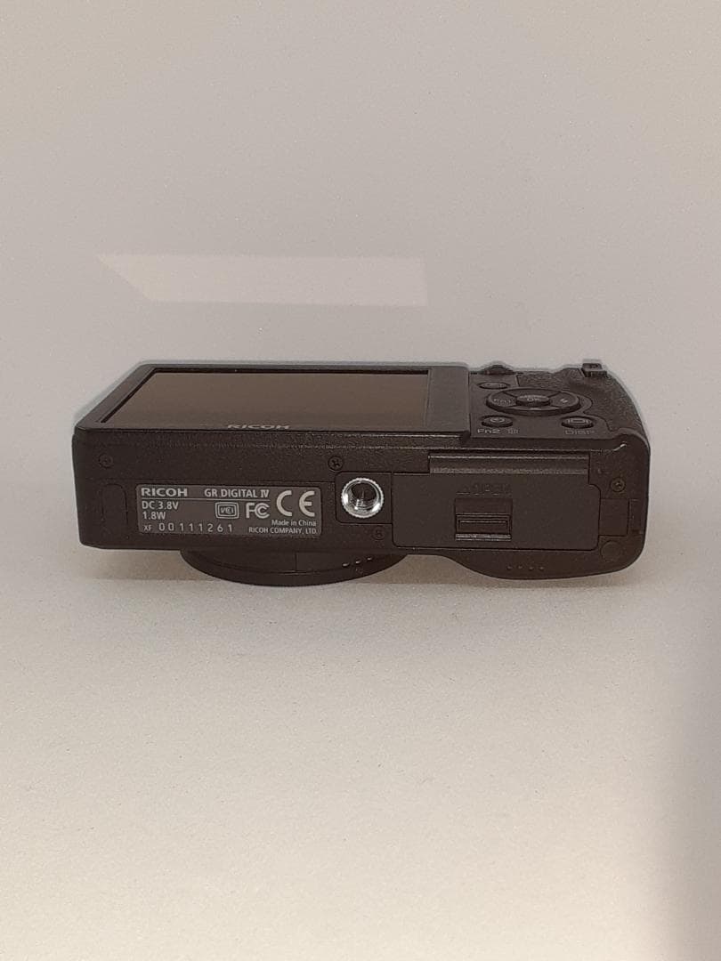 リコー RICOH GR DIGITAL Ⅳ シャッター数1645回 デジカメ
