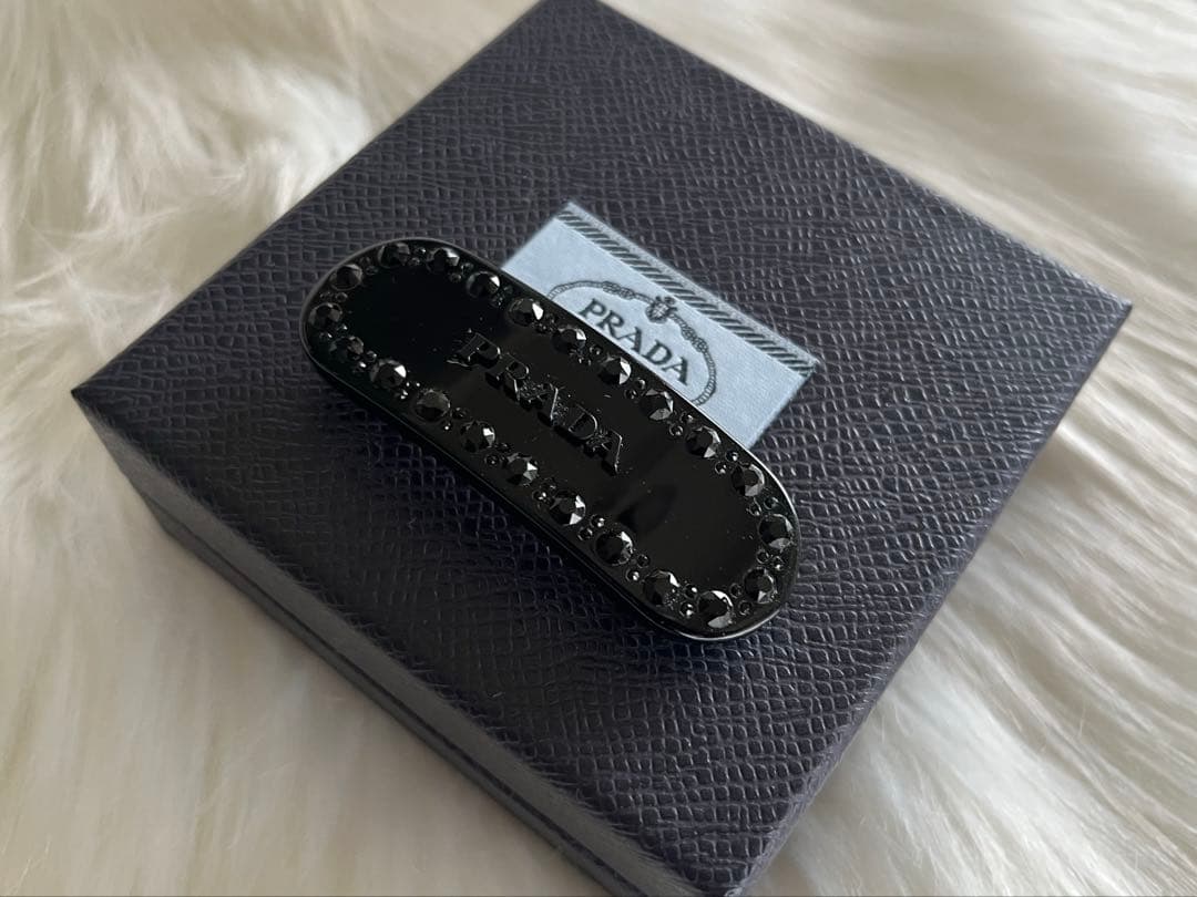 PRADA プラダ プレックス ヘアクリップ バレッタ 黒 定価71,500円