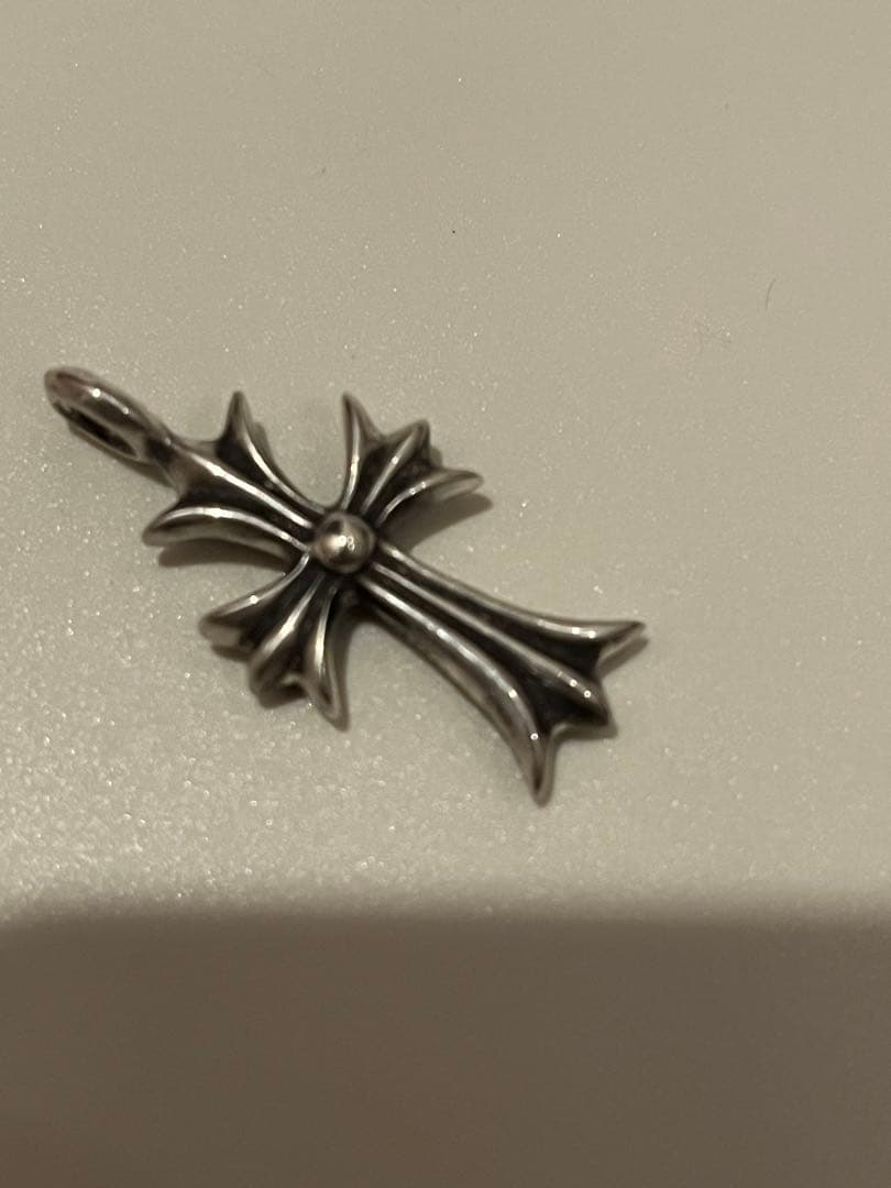 クロムハーツ タイニーファットクロス