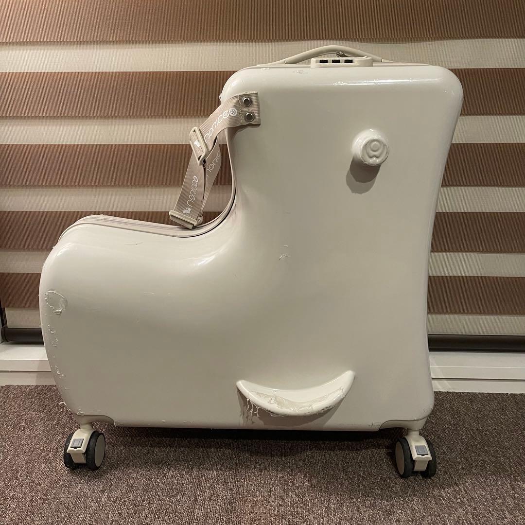 ノリッコ　NORICCO 子供が乗れるキッズキャリー キャリーケース　ベージュ