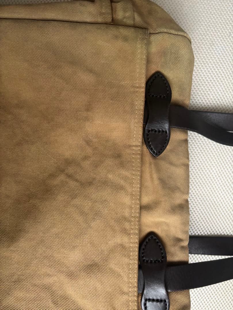 ピ*牧様 ベージュキャンバストートバッグfilson フィルソンラギッドツイル