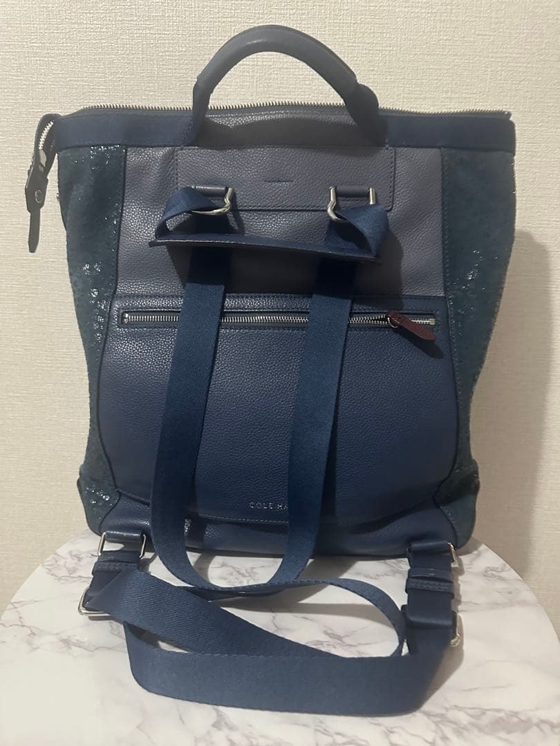 COLE HAAN ネイビー リュック バック