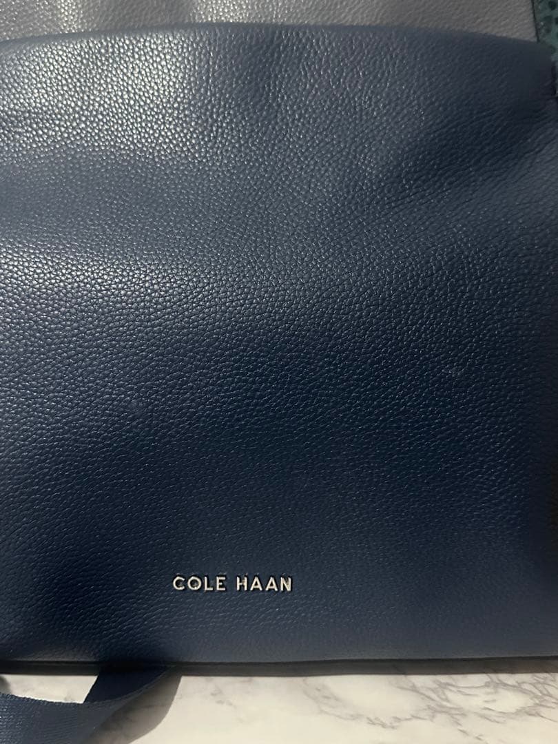 COLE HAAN ネイビー リュック バック