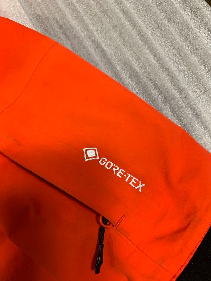 スノーボードウエア　Quick silver　クイックシルバー　Ｌサイズ　スノポ