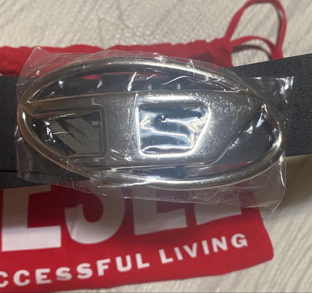 DIESEL ブラック ベルト 70/28 X08727 PR666 H6528