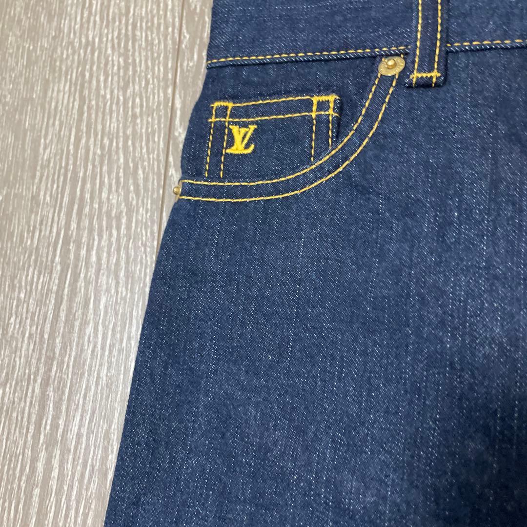 ルイヴィトン　キッズジーンズ　未使用品