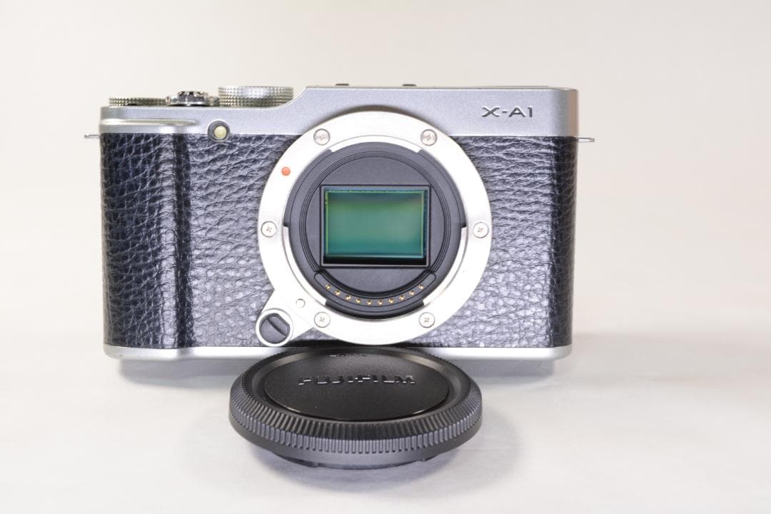 Fujifilm X-A1 ミラーレス一眼カメラ