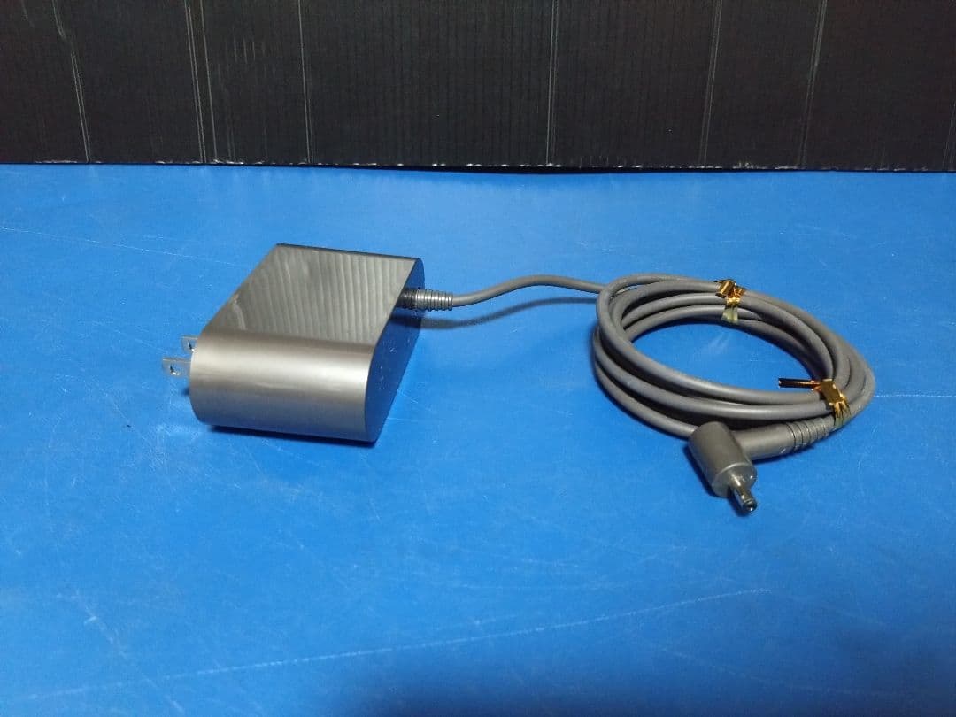 訳あり品 dysonデジタルスリムフィラフィ SV18収納ブラケット付