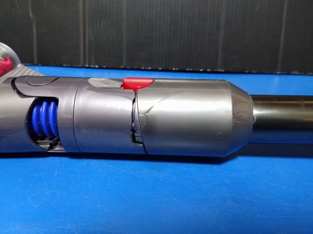 訳あり品 dysonデジタルスリムフィラフィ SV18収納ブラケット付