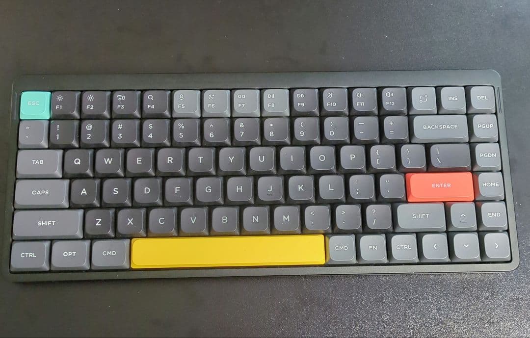 nuphy Air75 V2(ブラック, Aloe (Linear 37gf))