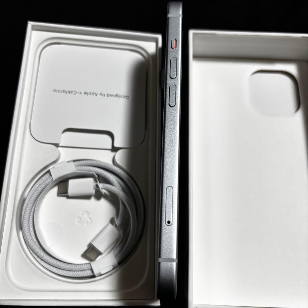 Apple iPhone15 128GB BLUE バッテリー99% 本体